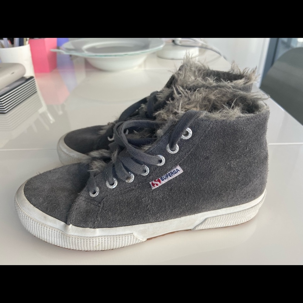 Boots - Picture 2 of 5